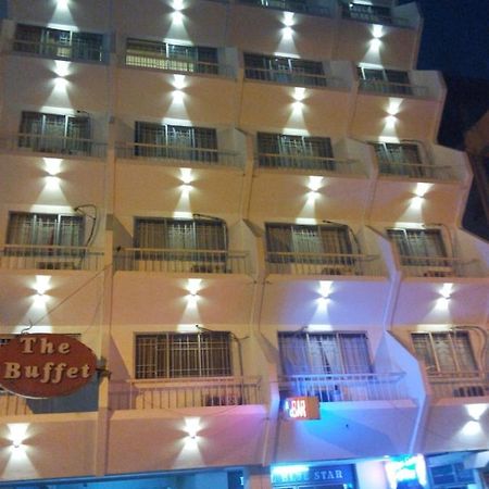 Hotel Blue Star Коимбаторе Екстериор снимка