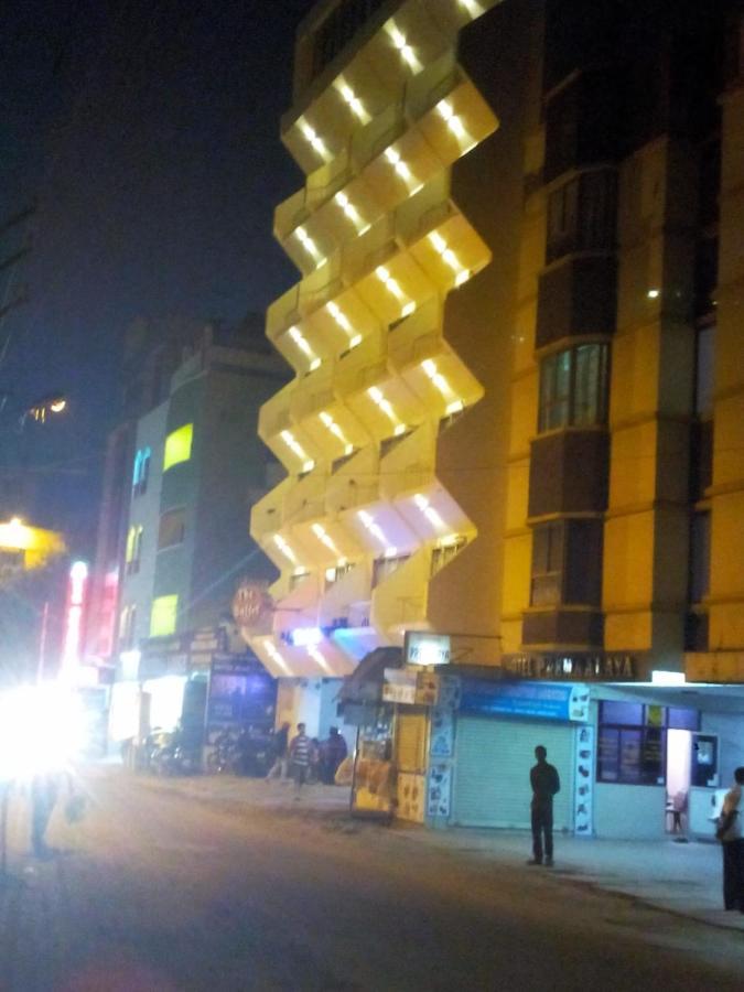 Hotel Blue Star Коимбаторе Екстериор снимка